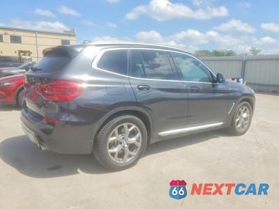 Trzecie zdjęcie samochodu z tyłu: 2021 BMW X3 SDRIVE30I VIN:5UXTY3C02M9E48133 - miniatura