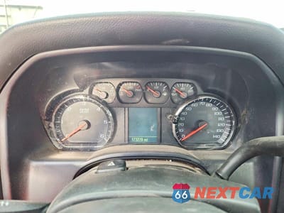 Zdjęcie 9 z 12 samochodu: 2017 CHEVROLET SILVERADO UTILITY / SERVICE TRUCK VIN:1GB3KYCG5HZ311515 - miniatura