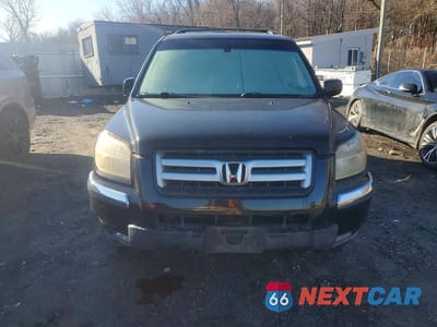 Piąte zdjęcie samochodu w środku: 2008 HONDA PILOT VIN:5FNYF18558B005909 - miniatura
