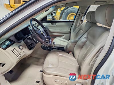 Zdjęcie 7 z 13 samochodu: 2008 CADILLAC DTS VIN:1G6KD57Y68U194658 - miniatura