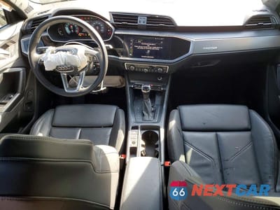 Zdjęcie 8 z 14 samochodu: 2022 AUDI Q3 PREMIUM PLUS S LINE 45 VIN:WA1EECF39N1145527 - miniatura