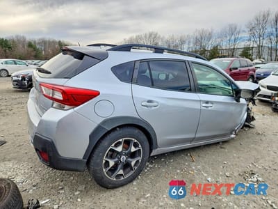 Trzecie zdjęcie samochodu z tyłu: 2018 SUBARU CROSSTREK VIN:JF2GTAAC3JH216188 - miniatura