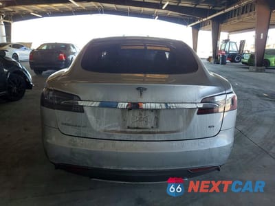 Zdjęcie 6 z 13 samochodu: 2013 TESLA MODEL S VIN:5YJSA1CNXDFP17886 - miniatura