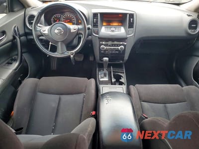 Zdjęcie 8 z 11 samochodu: 2009 NISSAN MAXIMA 3.5 S VIN:1N4AA51E59C823551 - miniatura