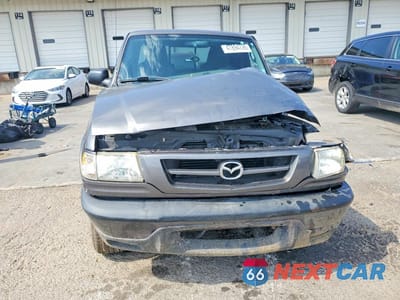 Piąte zdjęcie samochodu w środku: 2005 MAZDA B3000 CAB PLUS VIN:4F4YR46U15PM03727 - miniatura