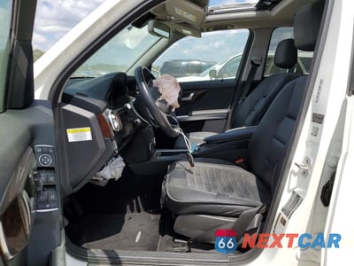 Zdjęcie 7 z 13 samochodu: 2014 MERCEDES-BENZ GLK 350 VIN:WDCGG5HB6EG259887 - miniatura