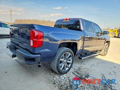 Trzecie zdjęcie samochodu z tyłu: 2018 CHEVROLET SILVERADO K1500 LTZ VIN:3GCUKSEJ8JG299128 - miniatura
