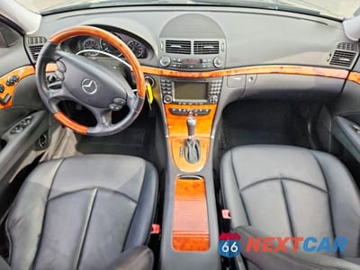 Zdjęcie 8 z 13 samochodu: 2008 MERCEDES-BENZ E 350 VIN:WDBUF56X58B325405 - miniatura