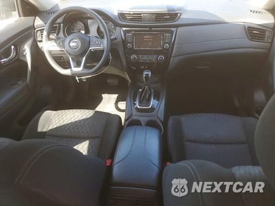 Zdjęcie 8 z 13 samochodu: 2018 NISSAN ROGUE S VIN:KNMAT2MV5JP513850 - miniatura