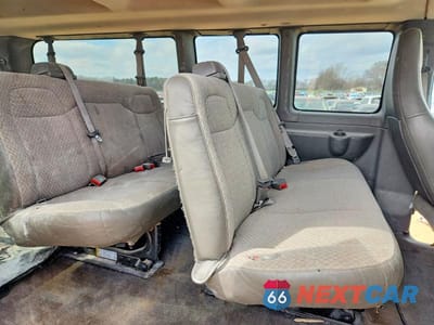 Zdjęcie 11 z 12 samochodu: 2016 CHEVROLET EXPRESS G3500 LT VIN:1GAZGPFG1G1162362 - miniatura