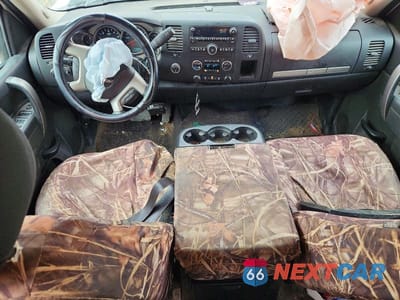 Zdjęcie 8 z 11 samochodu: 2013 GMC SIERRA K1500 SLE VIN:1GTR2VE74DZ138954 - miniatura