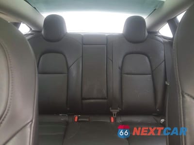 Zdjęcie 10 z 13 samochodu: 2022 TESLA MODEL 3 VIN:5YJ3E1EB0NF334777 - miniatura