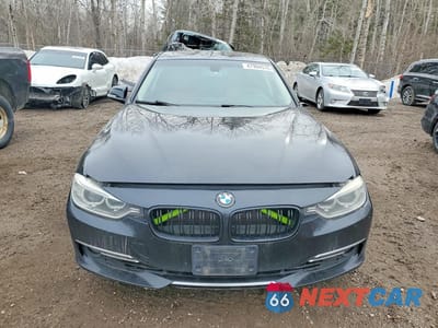 Piąte zdjęcie samochodu w środku: 2013 BMW 328 XI VIN:WBA3B3C59DF543900 - miniatura
