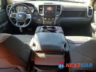 Zdjęcie 8 z 12 samochodu: 2020 RAM 1500 BIG HORN VIN:1C6RREFT9LN360121 - miniatura