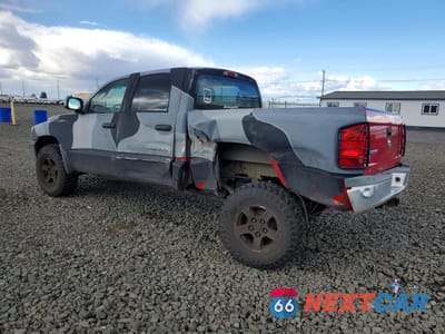 Drugie zdjęcie samochodu z przodu: 2005 DODGE DAKOTA QUAD SLT VIN:1D7HW48N85S245901 - miniatura