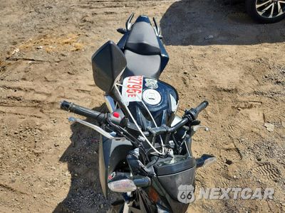 Piąte zdjęcie samochodu w środku: 2016 HONDA CB300 F VIN:MLHNC5213G5200641 - miniatura