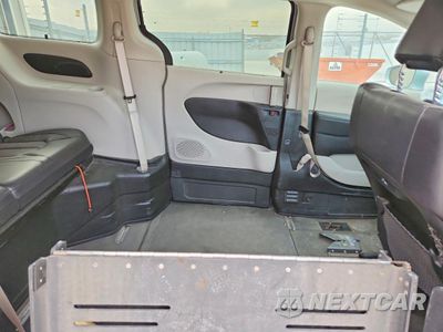 Zdjęcie 11 z 13 samochodu: 2022 CHRYSLER PACIFICA TOURING L VIN:2C4RC1BG2NR173157 - miniatura