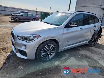 2017 BMW X1 XDRIVE28I WBXHT3C30H5F86074 - główne zdjęcie licytacji z USA - miniatura