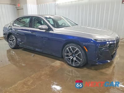 Czwarte zdjęcie samochodu z boku: 2025 BMW 760 XI VIN:WBA33EJ01SCV02000 - miniatura