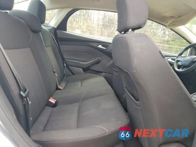 Zdjęcie 10 z 11 samochodu: 2016 FORD FOCUS SE VIN:1FADP3F24GL274596 - miniatura