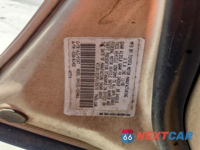 Zdjęcie 12 z 13 samochodu: 1993 TOYOTA CAMRY LE VIN:4T1SK12E2PU195678 - miniatura