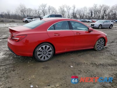 Trzecie zdjęcie samochodu z tyłu: 2019 MERCEDES-BENZ CLA 250 4MATIC VIN:WDDSJ4GB3KN727312 - miniatura