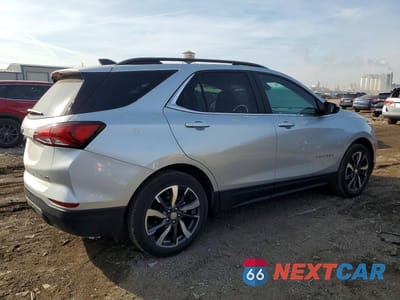 Trzecie zdjęcie samochodu z tyłu: 2022 CHEVROLET EQUINOX LT VIN:3GNAXKEV7NL233343 - miniatura