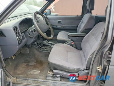 Zdjęcie 7 z 13 samochodu: 1995 NISSAN PATHFINDER XE VIN:JN8HD17Y5SW034271 - miniatura