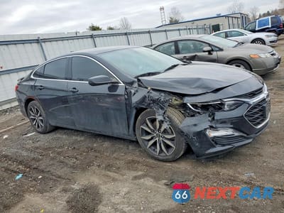 Czwarte zdjęcie samochodu z boku: 2021 CHEVROLET MALIBU RS VIN:1G1ZG5ST7MF052387 - miniatura