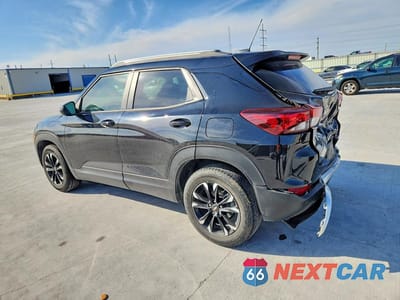Drugie zdjęcie samochodu z przodu: 2021 CHEVROLET TRAILBLAZER LT VIN:KL79MPSLXMB056112 - miniatura