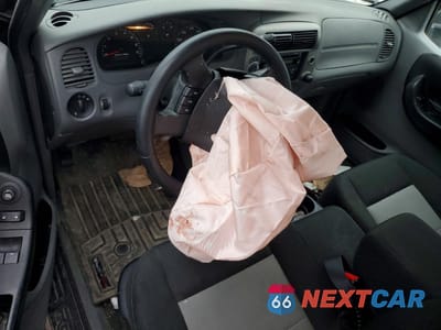 Zdjęcie 8 z 13 samochodu: 2011 FORD RANGER SUPER CAB VIN:1FTLR4FE8BPA24229 - miniatura