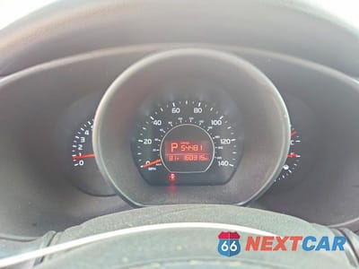 Zdjęcie 9 z 12 samochodu: 2014 KIA SOUL + VIN:KNDJP3A53E7705904 - miniatura