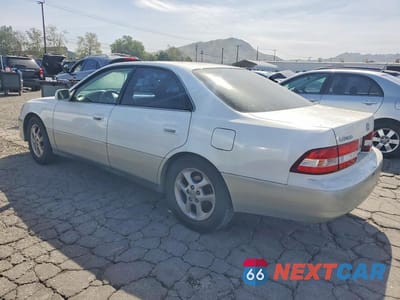 Drugie zdjęcie samochodu z przodu: 2000 LEXUS ES 300 BASE VIN:JT8BF28G7Y0259292 - miniatura