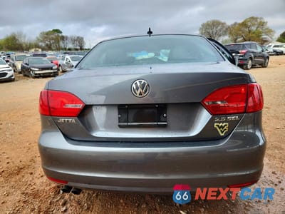Zdjęcie 6 z 12 samochodu: 2013 VOLKSWAGEN JETTA SEL VIN:3VWLX7AJ4DM361997 - miniatura