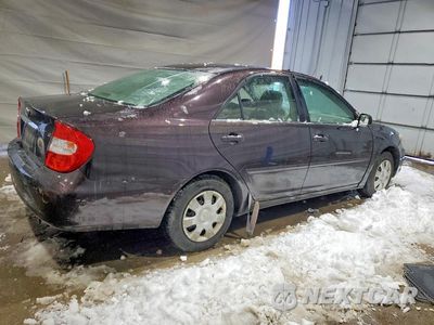 Trzecie zdjęcie samochodu z tyłu: 2002 TOYOTA CAMRY VIN:4T1BE32K62U628856 - miniatura