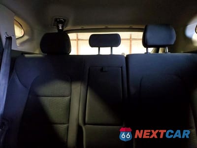 Zdjęcie 10 z 13 samochodu: 2019 HYUNDAI TUCSON SE VIN:KM8J23A46KU894756 - miniatura
