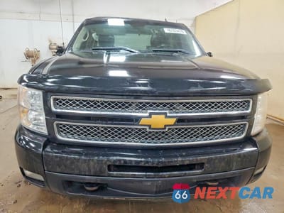 Piąte zdjęcie samochodu w środku: 2012 CHEVROLET SILVERADO K1500 LTZ VIN:1GCPKTE76CF174947 - miniatura