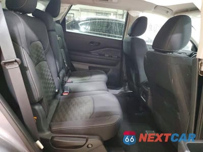 Zdjęcie 11 z 13 samochodu: 2024 NISSAN PATHFINDER SV VIN:5N1DR3BC6RC246655 - miniatura