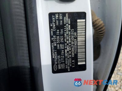 Zdjęcie 12 z 12 samochodu: 2015 HYUNDAI GENESIS 5.0L VIN:KMHGN4JF8FU091915 - miniatura