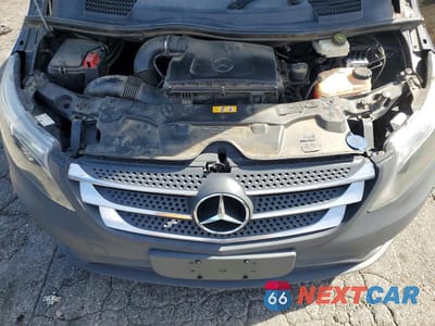 Zdjęcie 12 z 13 samochodu: 2019 MERCEDES BENZ METRIS VIN:WD4PG2EE9K3575294 - miniatura
