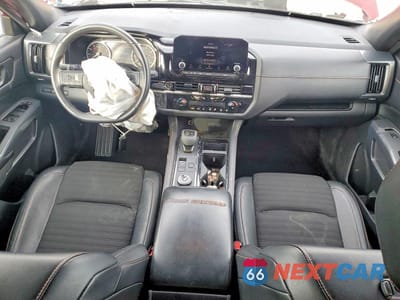 Zdjęcie 8 z 13 samochodu: 2023 NISSAN PATHFINDER ROCK CREEK VIN:5N1DR3BD3PC264200 - miniatura