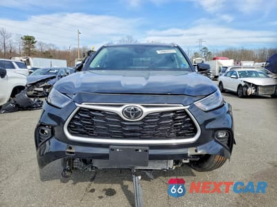 Piąte zdjęcie samochodu w środku: 2026 TOYOTA HIGHLANDER XLE VIN:5TDKDRBH6TS604173 - miniatura