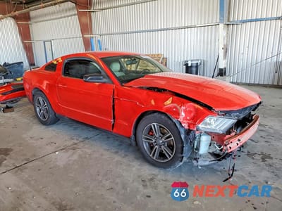 Czwarte zdjęcie samochodu z boku: 2012 FORD MUSTANG VIN:1ZVBP8AM2C5211158 - miniatura
