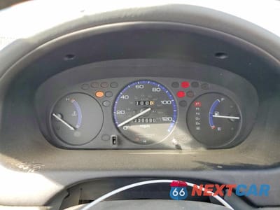 Zdjęcie 9 z 13 samochodu: 2000 HONDA CIVIC BASE VIN:2HGEJ6616YH525515 - miniatura