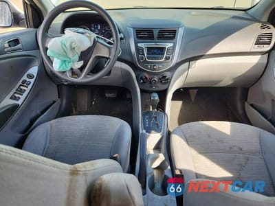 Zdjęcie 8 z 12 samochodu: 2015 HYUNDAI ACCENT GLS VIN:KMHCT4AE5FU892989 - miniatura