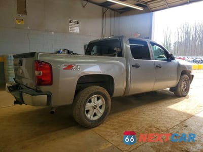 Trzecie zdjęcie samochodu z tyłu: 2008 CHEVROLET SILVERADO K1500 VIN:2GCEK13M581143031 - miniatura