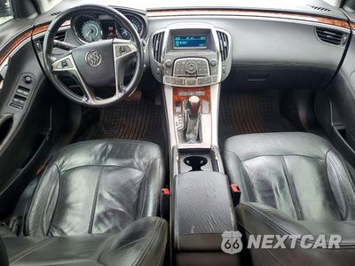 Zdjęcie 8 z 12 samochodu: 2012 BUICK LACROSSE VIN:1G4GC5E31CF202381 - miniatura
