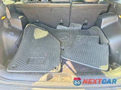 Zdjęcie 11 z 13 samochodu: 2019 JEEP CHEROKEE LATITUDE PLUS VIN:1C4PJMLB3KD417575 - miniatura