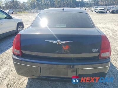 Zdjęcie 6 z 11 samochodu: 2005 CHRYSLER 300 TOURING VIN:2C3JA53G55H636489 - miniatura