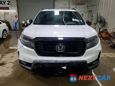 Piąte zdjęcie samochodu w środku: 2025 HONDA PASSPORT BLACK EDITION VIN:5FNYF8H84SB011663 - miniatura